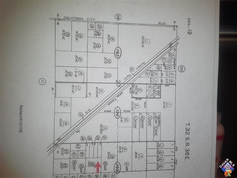 0 S of Ccb unit 1312734, California City, CA 93505 - photo 1