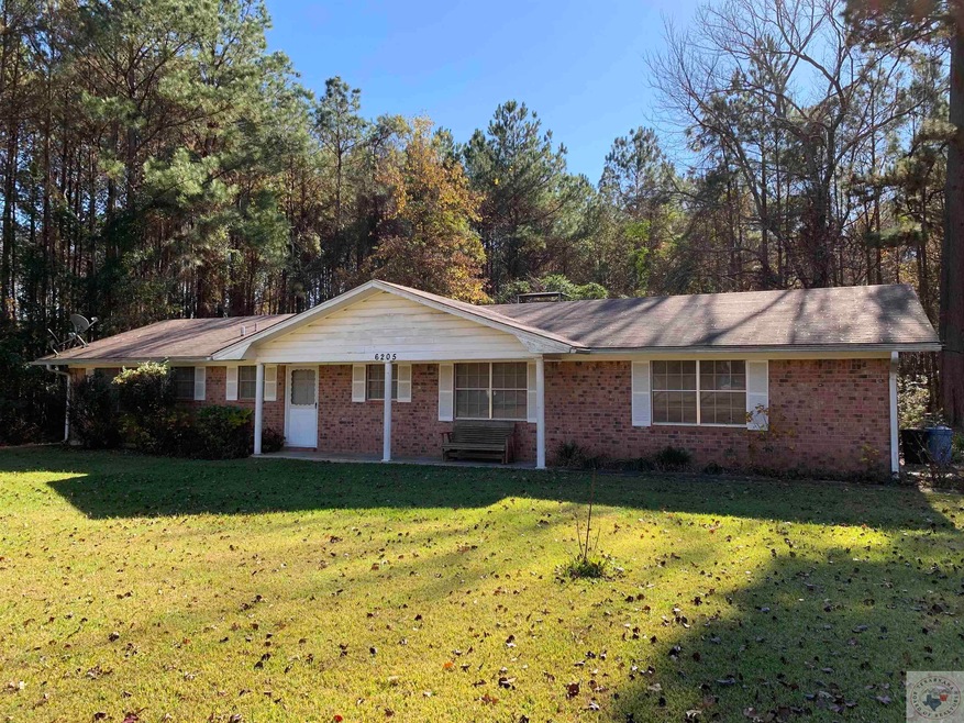 6205 Chaparral St, Texarkana, TX 75503 - photo 1