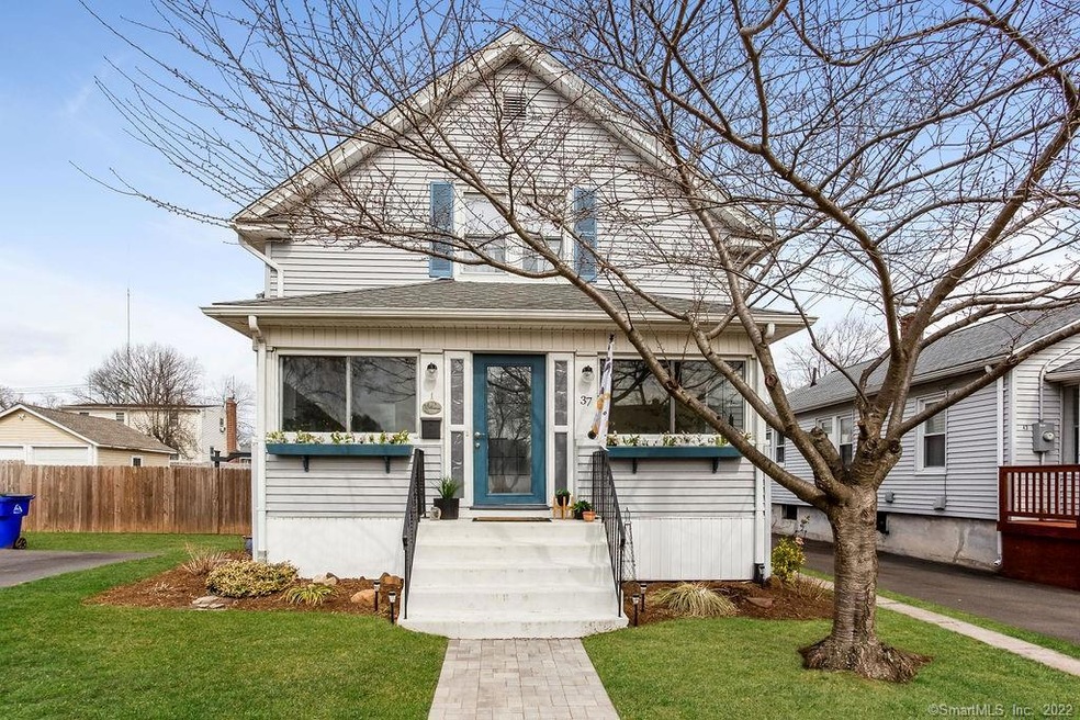 Welcome to 37 Rockland Street.