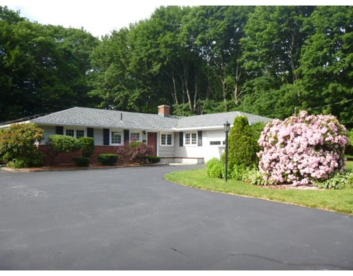 36 Griffin Rd, Framingham, MA 01701 - photo 1