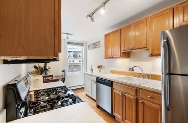 256 Main St unit 256, Woburn, MA 01801 - photo 1