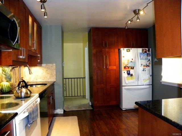 1205 Village Dr unit 1205, Brewster, NY 10509 - photo 1