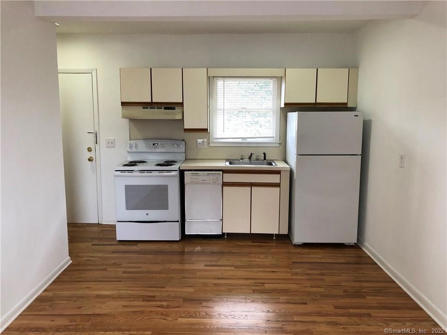 70 Anderson Ln unit 2, Southport, CT 06890 - photo 1