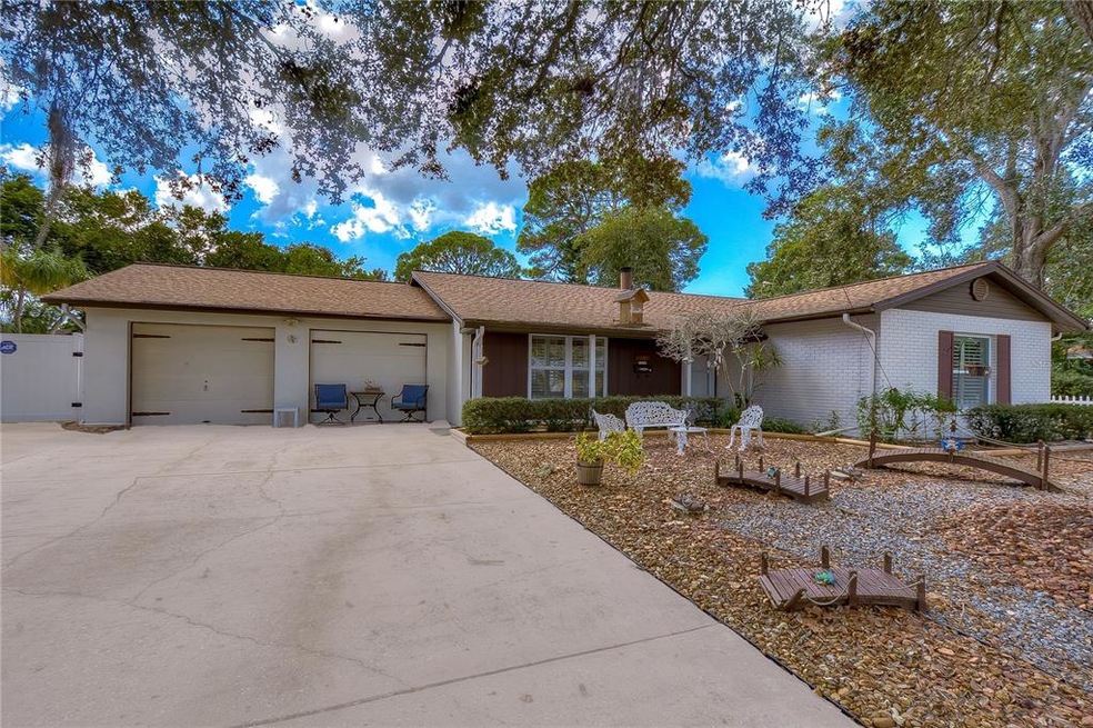 8008 W Hiawatha St, Tampa, FL 33615 - photo 1