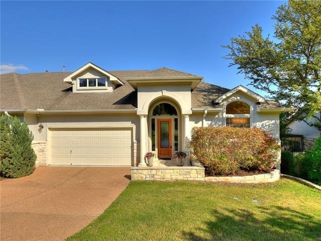 Beautiful 2004 Condo with no association fees