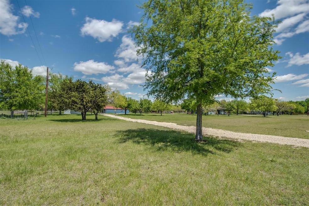 159 Mill Branch Ln, Weatherford, TX 76085 - photo 1
