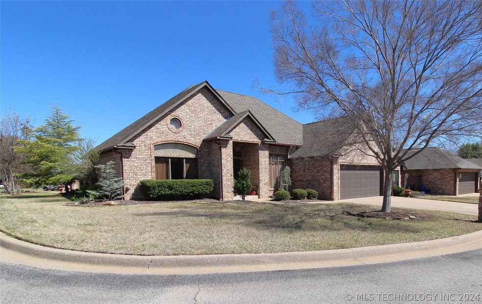 83 Overland Route, Ardmore, OK 73401 - photo 1