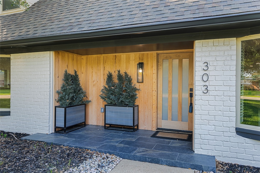 Under Contract $800,000 • Co-Listing Agent