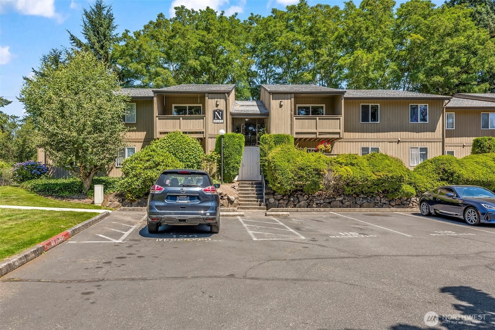 6105 N 16th St unit N203, Tacoma, WA 98406 - photo 1