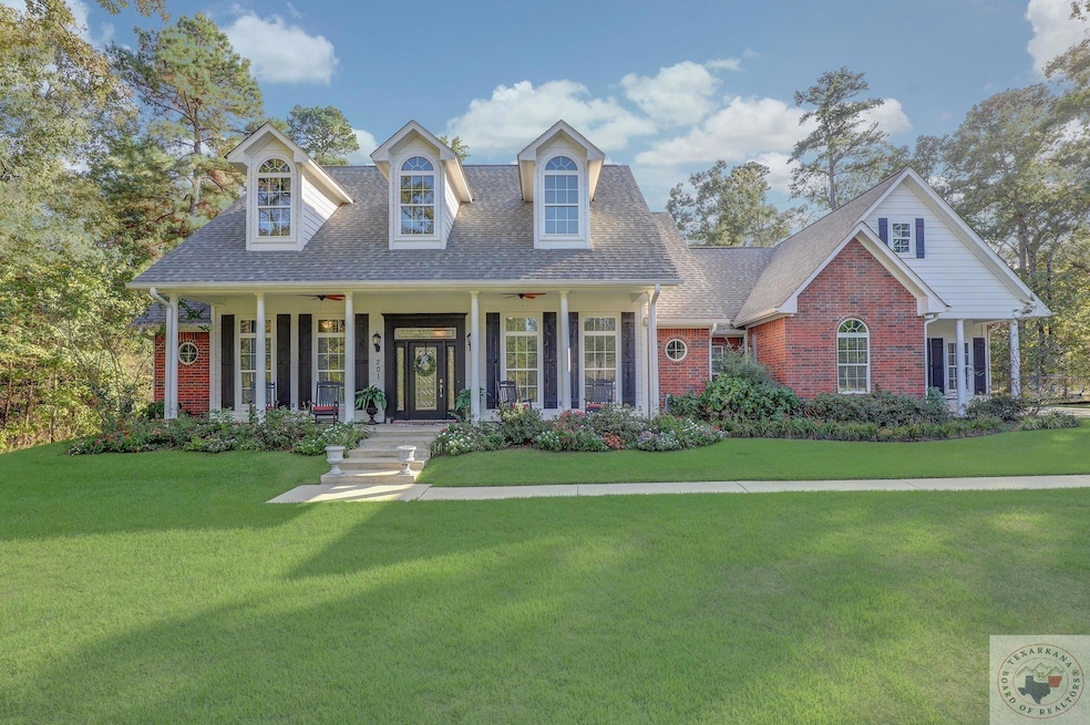 For Sale $475,000 • Co-Listing Agent
