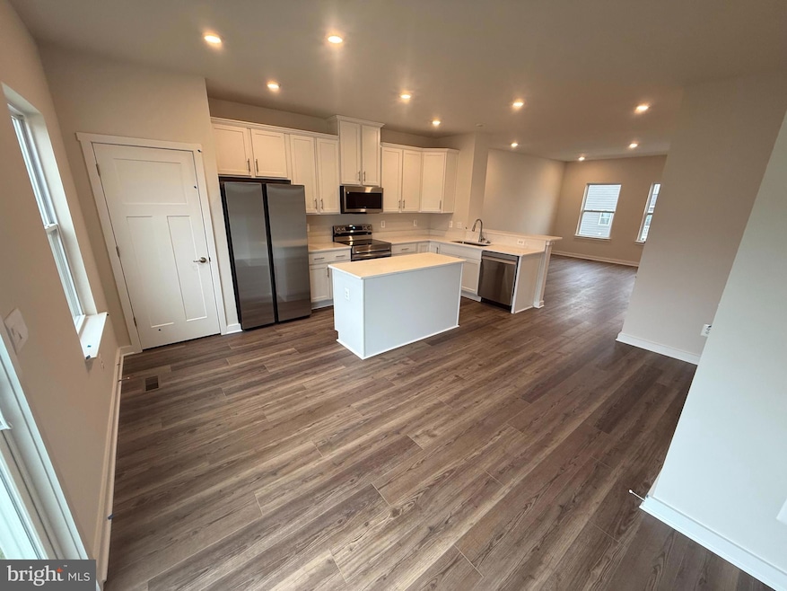 377 Monroe Ave, Ranson, WV 25438 - photo 1