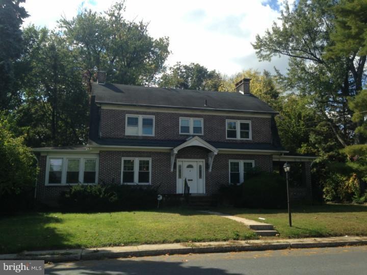 2206 Huckleberry Rd, Allentown, PA 18104 - photo 1