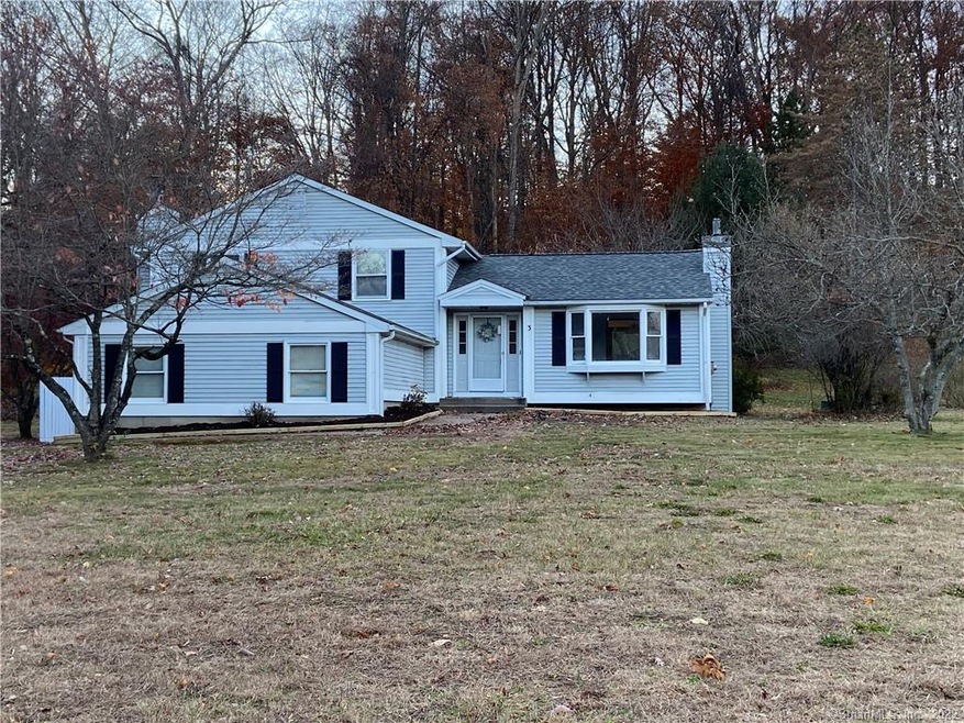 3 Mccormick Place, Bloomfield, CT 06002 - photo 1