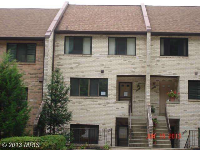 3857A Steppes Ct, Falls Church, VA 22041 - photo 1