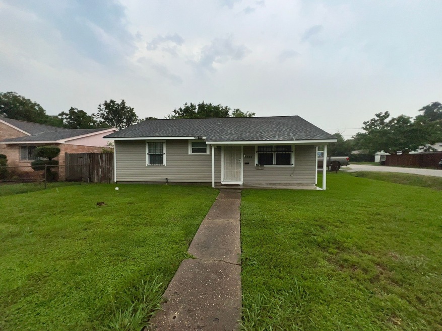 3930 Ward St, Houston, TX 77021 - photo 1