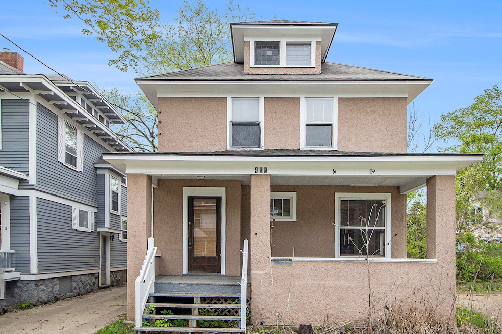 Sold $164,000 • Co-Listing Agent