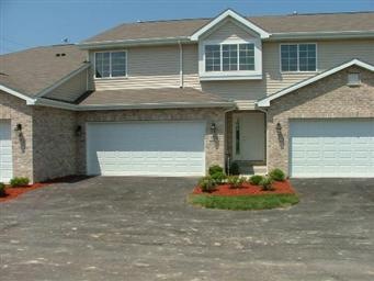 5246 Bloomsbury Ln, Matteson, IL 60443 - photo 1