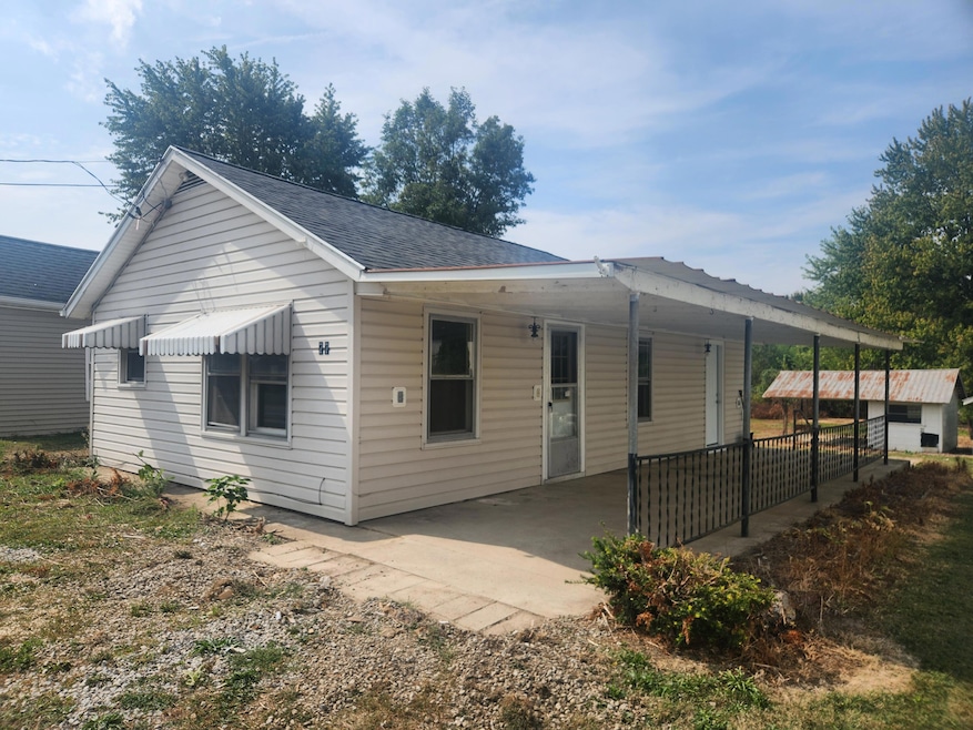 77 N Canal St, Montezuma, OH 45866 - photo 1