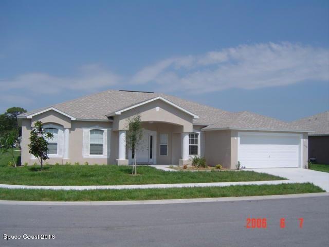 5592 Yaupon Holly Dr, Cocoa, FL 32927 - photo 1
