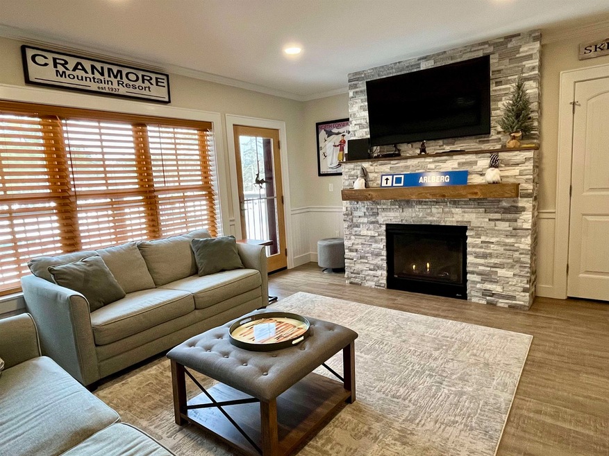 235 Skimobile Rd unit 2202, Conway, NH 03860 - photo 1