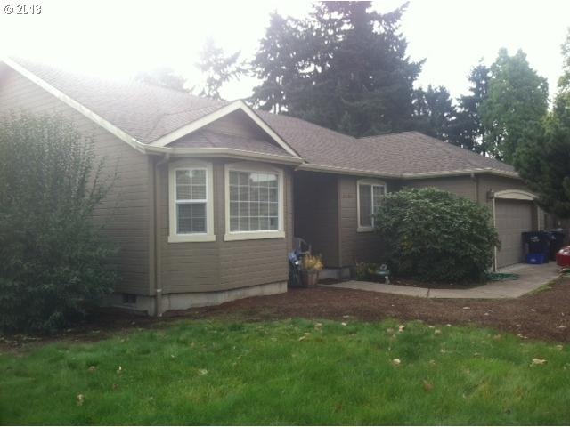 1595 Bogart Ln, Eugene, OR 97401 - photo 1