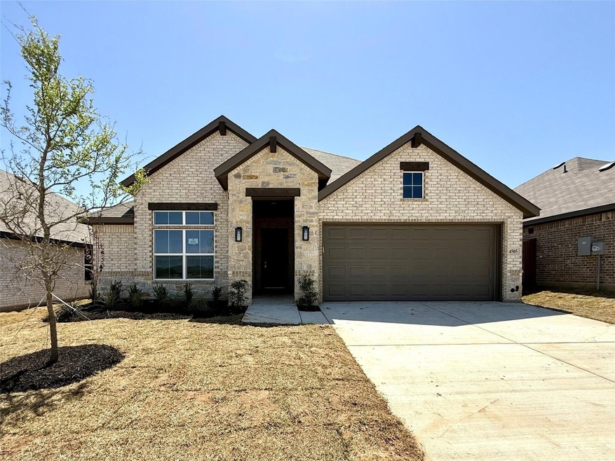 4505 Snakeweed St, Fort Worth, TX 76036 - photo 1