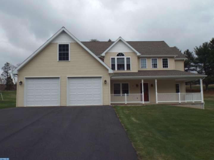 16 Country Club Rd, Ashland, PA 17921 - photo 1