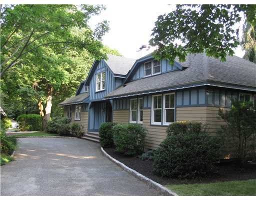 5 Linden Gate Ln, Newport, RI 02840 - photo 1