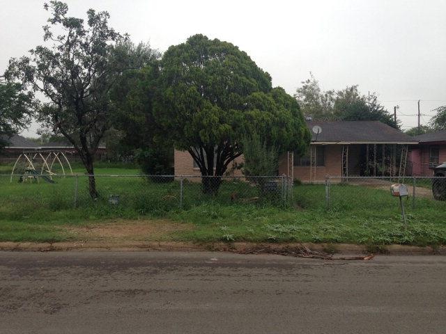 612 Ebony St, San Juan, TX 78589 - photo 1