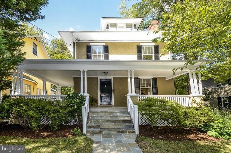 3745 Mckinley St NW, Washington, DC 20015 - photo 1