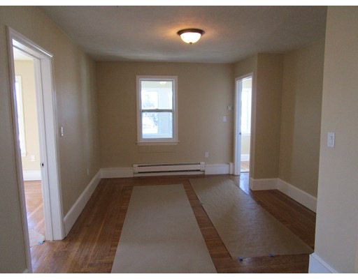 70 River St unit 2, Lynn, MA 01905 - photo 1