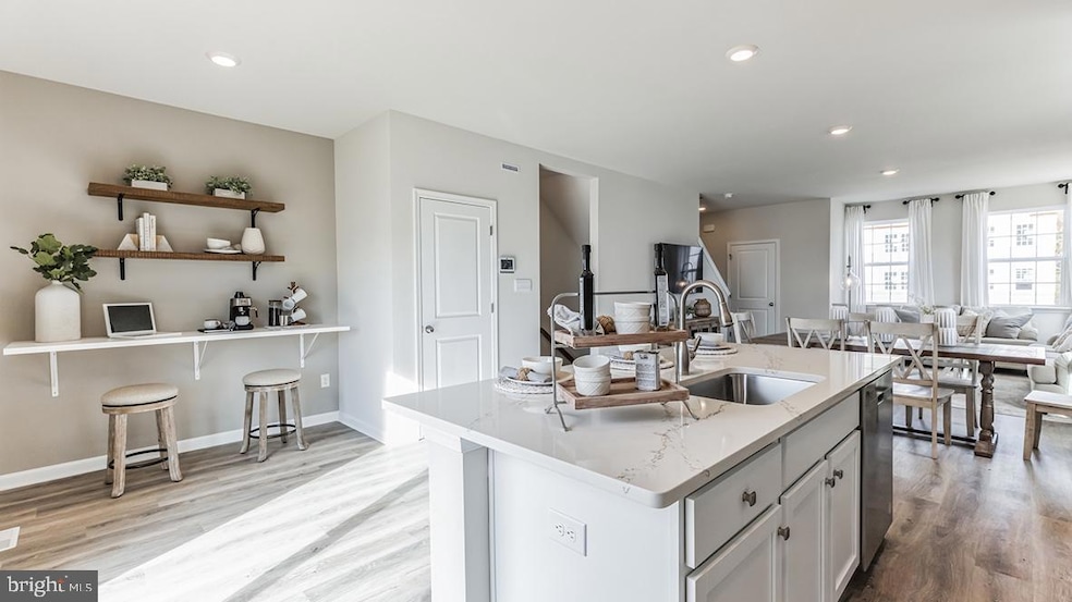 290 Macoun Way, Glassboro, NJ 08028 - photo 1