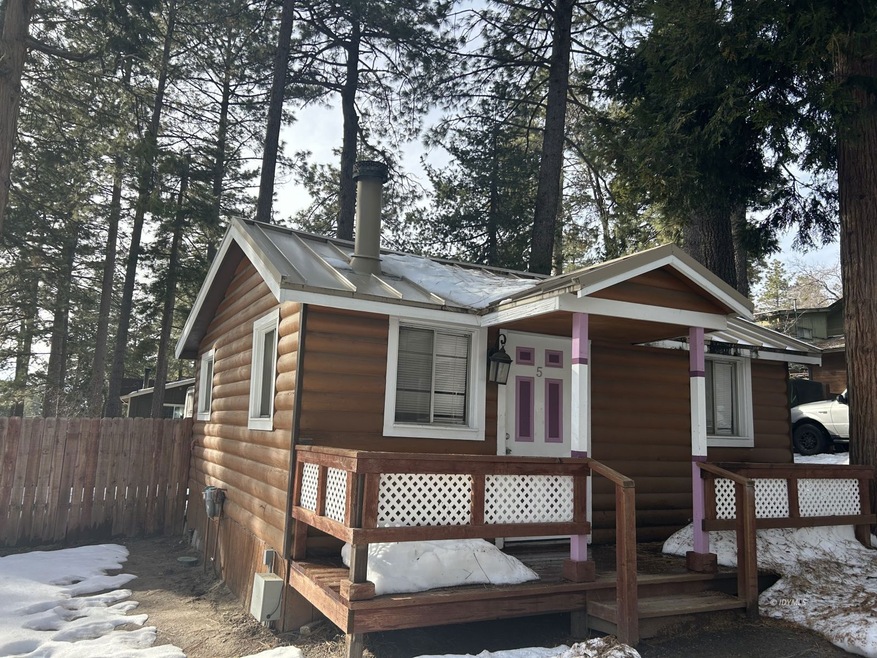 25055 Marion Ridge Dr unit 5, Idyllwild-Pine Cove, CA 92549 - photo 1