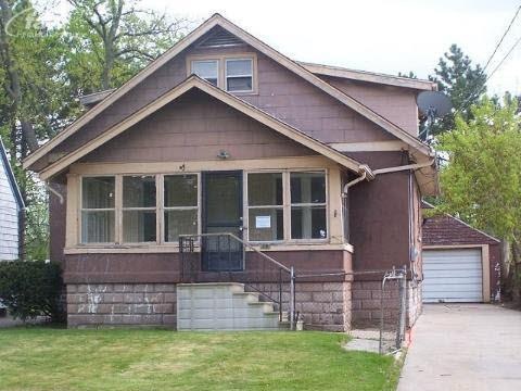 917 Victoria Ave, Flint, MI 48507 - photo 1