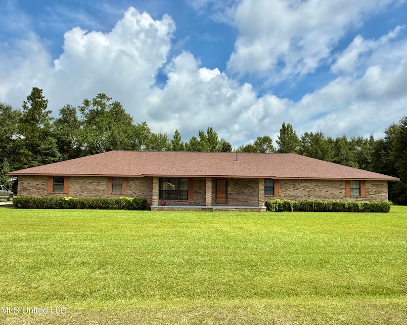 138 Clinton Lawrence Rd, Lucedale, MS 39452 - photo 1