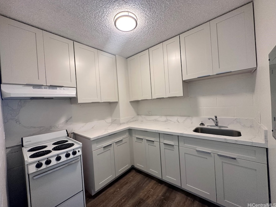 1528 Emerson St unit 503, Honolulu, HI 96813 - photo 1