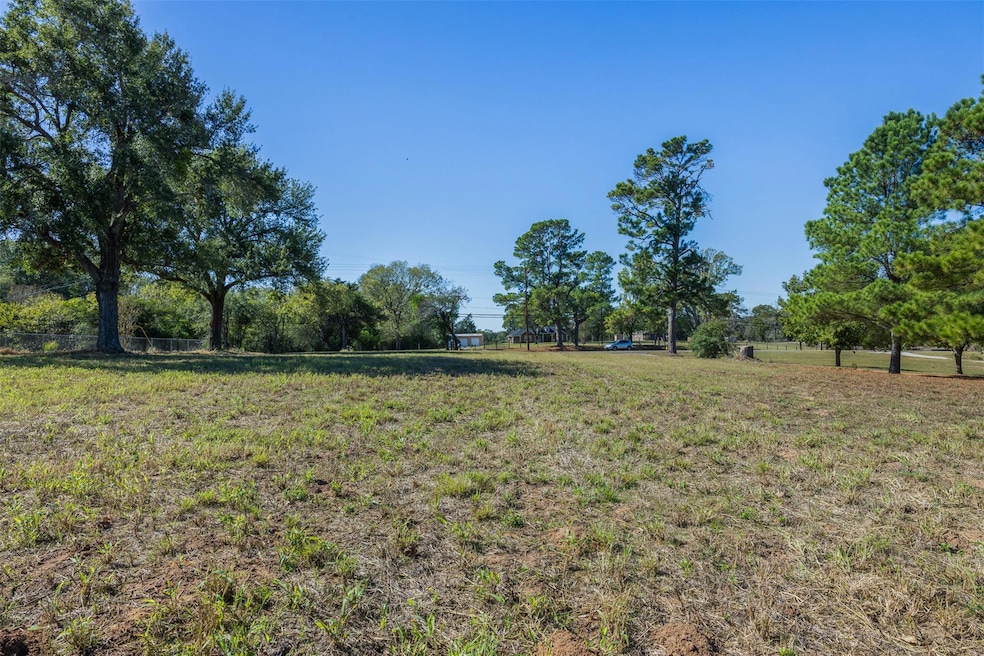 1572 St Hwy 36 N Hwy, Caldwell, TX 77836 - photo 1