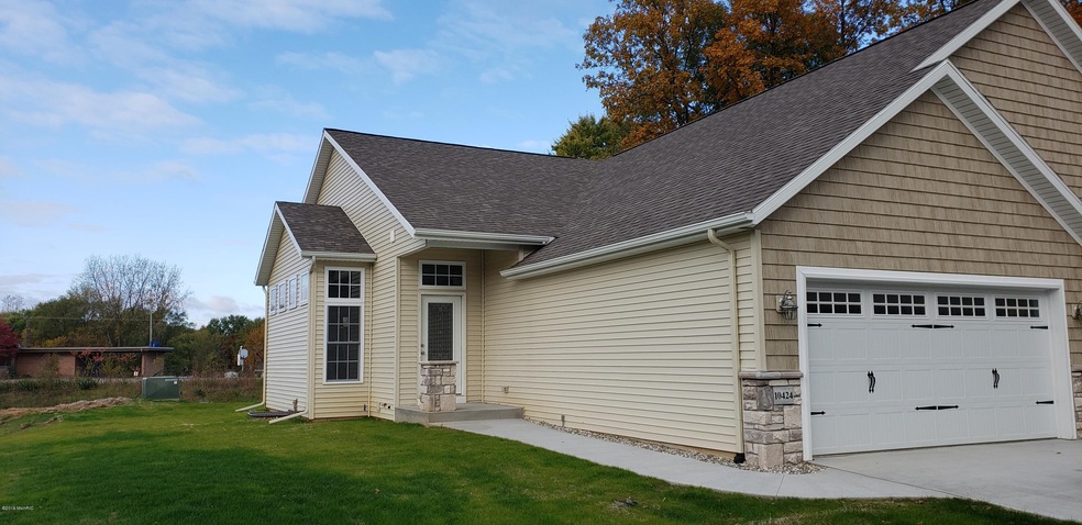 10470 Hammock Cir, Portage, MI 49024 - photo 1