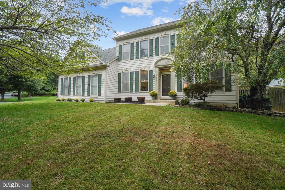 9915 Founders Way, Damascus, MD 20872 - photo 1