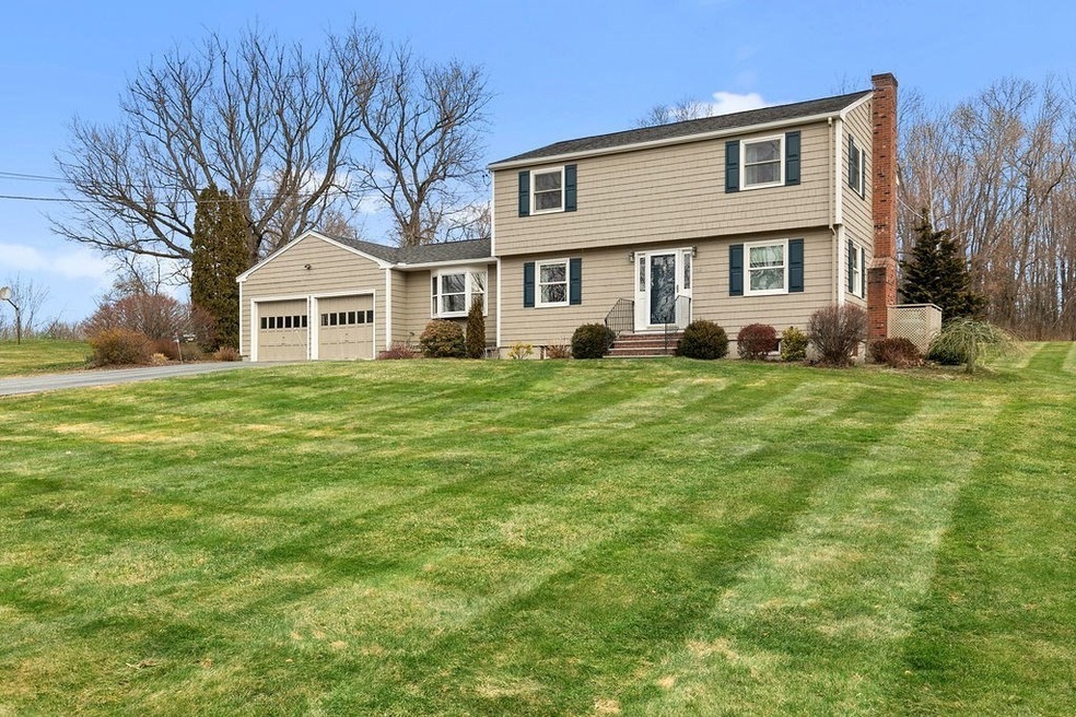 162 Bradford St, North Andover, MA 01845 - photo 1