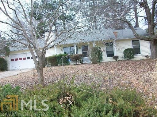 8451 Cedar Bend Ct, Riverdale, GA 30274 - photo 1