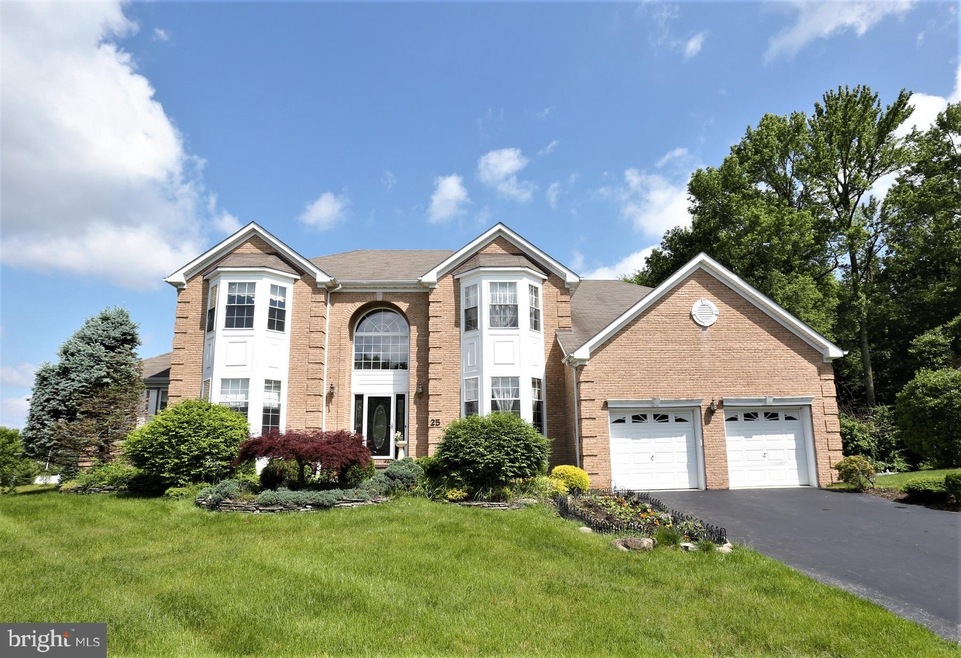 25 Picasso Ct, East Windsor, NJ 08520 - photo 1