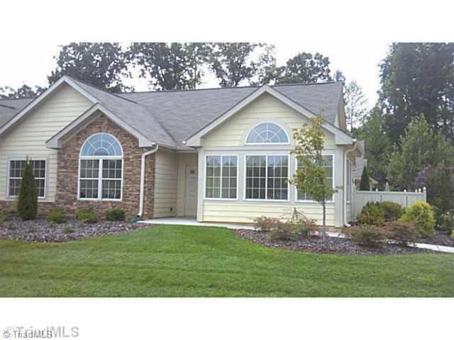 29 Pitlockry Place, Greensboro, NC 27407 - photo 1