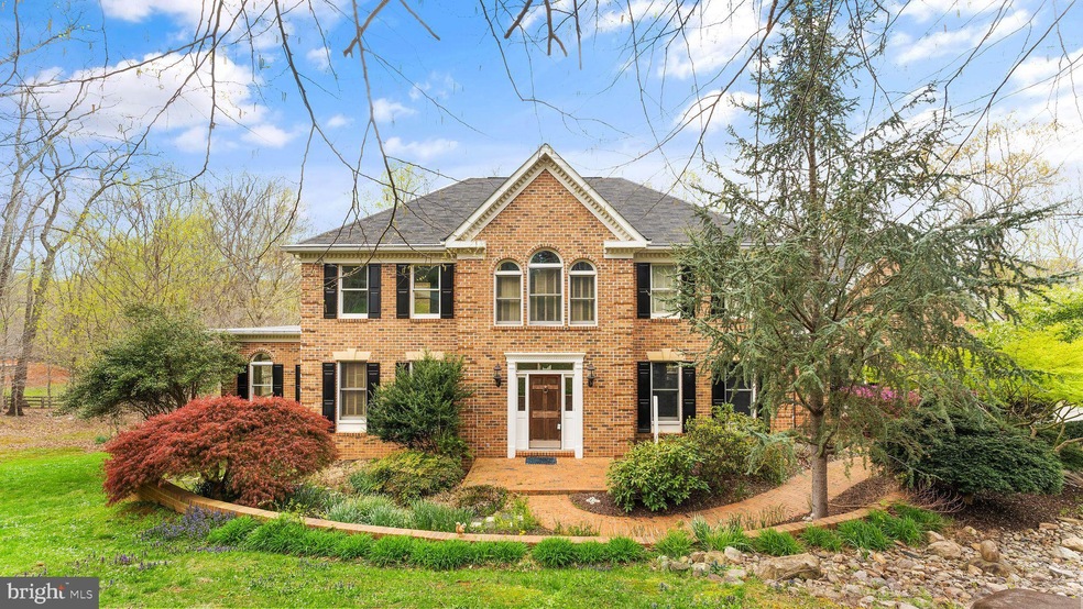 4504 Den Haag Rd, Warrenton, VA 20187 - photo 1