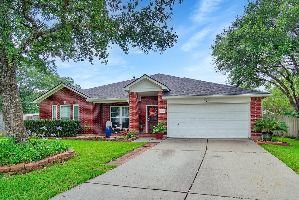 13631 Country Hill Ct, Tomball, TX 77375 - photo 1