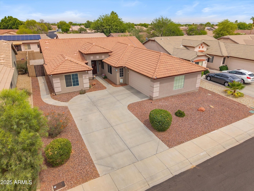 14417 N 151st Dr, Surprise, AZ 85379 - photo 1