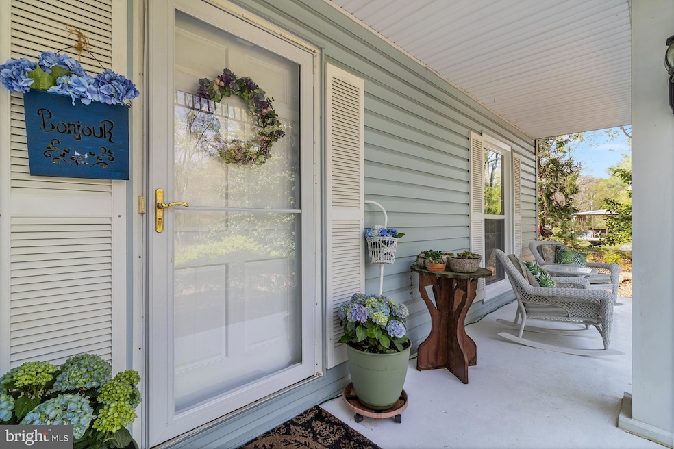 For Sale $574,900 • Co-Listing Agent