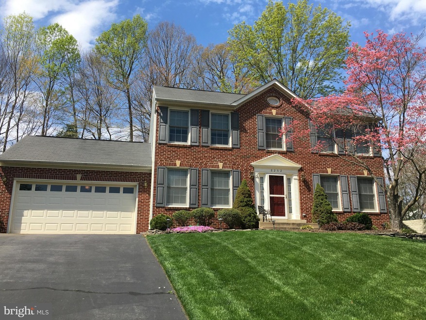 8252 Andrew Forest Way, Fairfax Station, VA 22039 - photo 1