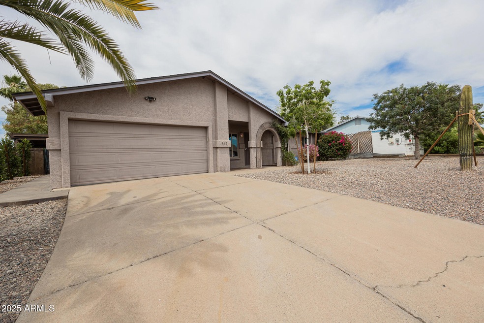 542 W Pampa Ave, Mesa, AZ 85210 - photo 1