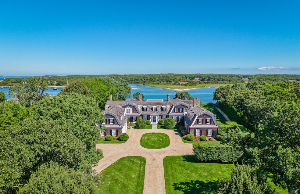 48 Witchwood Ln, Edgartown, MA 02539 - photo 1